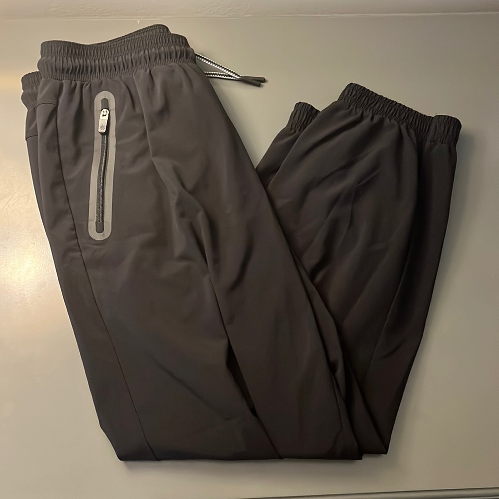 Athleta Girl Unlined High Jump Jogger